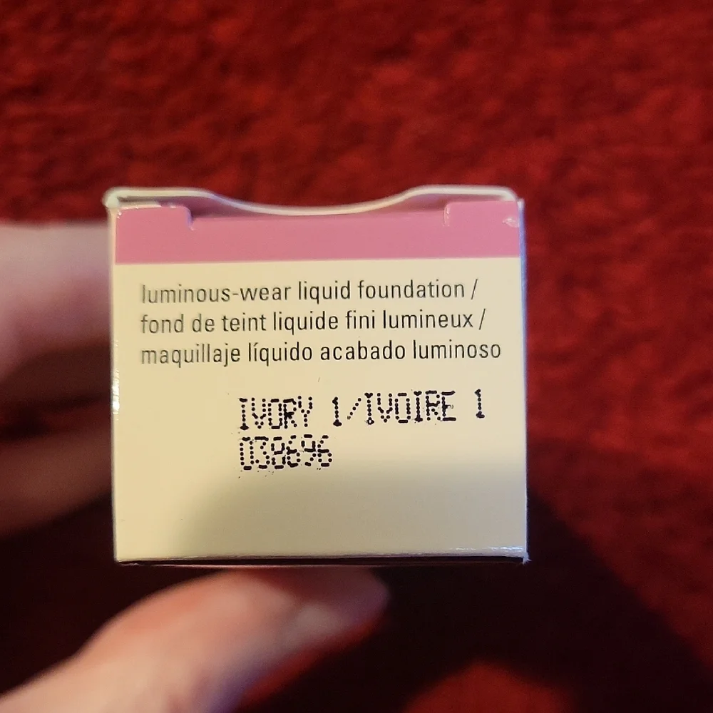 Mary Kay Timewise Luminous-Wear Liquid Foundation - Cream